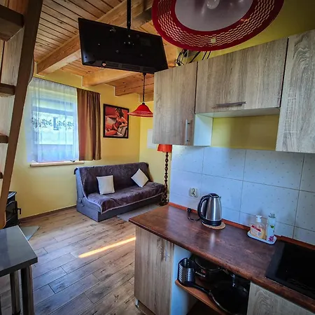 Nad Jeziorem Dąbrówno