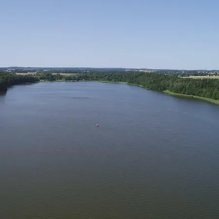 Nad Jeziorem Feriehus