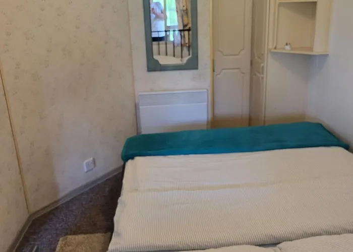 Nad Jeziorem בית נופש *